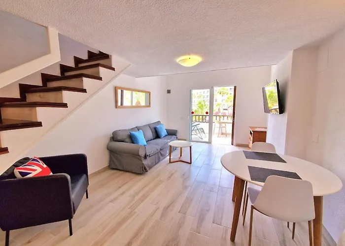 Close To The Sea 플라야데라스아메리카스