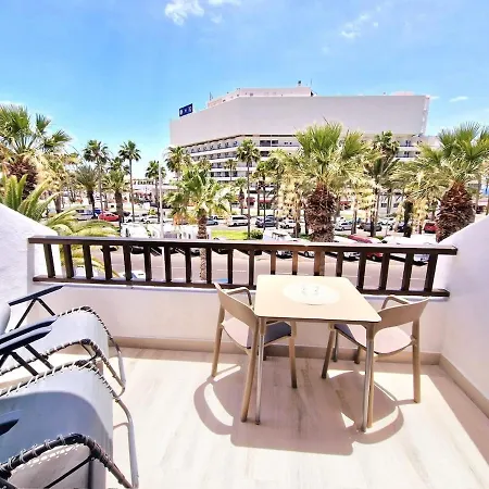 Close To The Sea Playa de las Américas